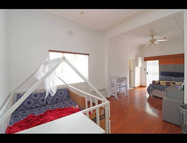 3 BEDROOM HOUSE FOR SALE IN KENSINGTON